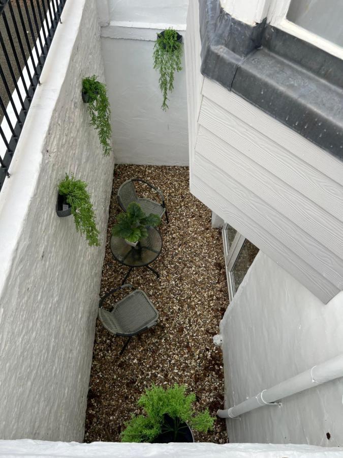 Regent Apartment - Two Bedroomed Holiday Flat Ilfracombe Exterior foto